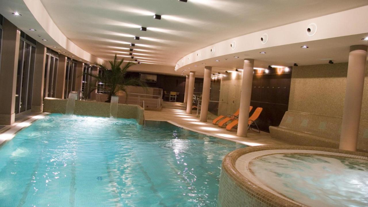 Bilberry Apartman Aparthotel Balatonfüred Esterno foto
